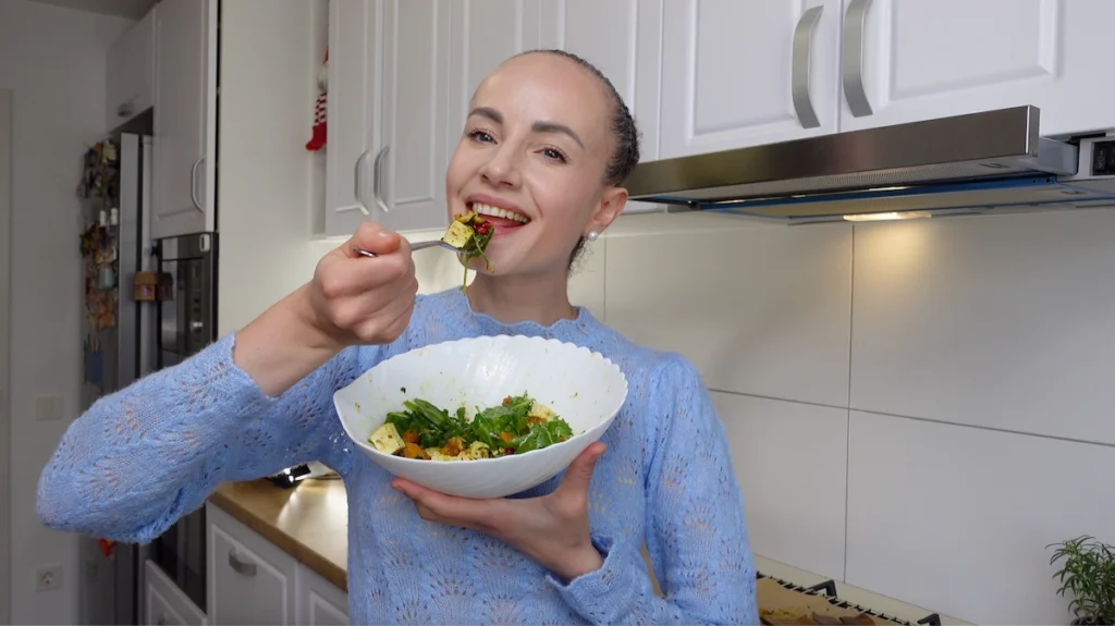 Reteta-deosebita-cu-dovleac-Cristina-Catlabuga-Nutritionist-Holistic-si-Wellness-Coach-retete-sanatoase-stil-de-viata-sanatos-plan-alimentar-program-nutritie-constienta